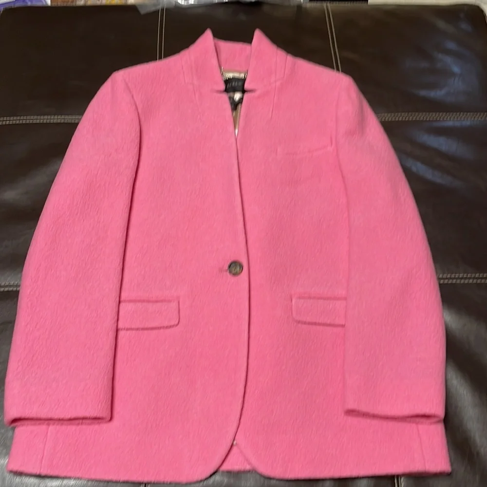 J Crew Leighton blazer-jacket in Italian boiled wool. Color: ROSY PINK - Picture 4 of 13